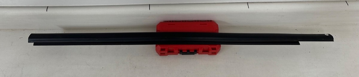 NEW 2019-2021 FORD RANGER FRONT RIGHT DOOR BELT MOLDING AB3Z