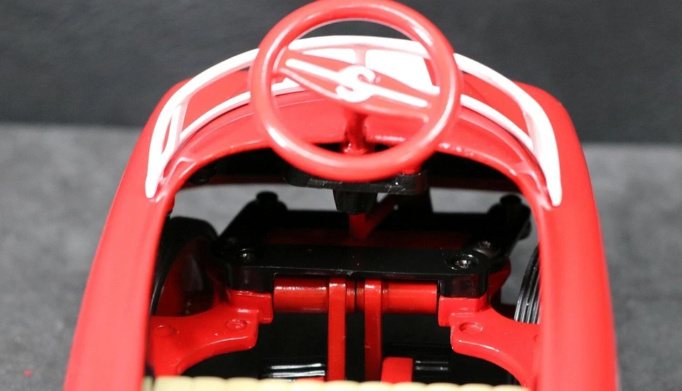 CROWN PREMIUMS RED CLARK 1948 BMC OIL TANKER PEDAL CARS DIE CAST BANK  NIB #809 - Image 3 of 4