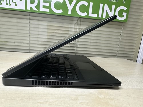 Dell Latitude E5570 Laptop Intel i7-6600u 2.6Ghz 256Gb SSD 8GB RAM * - Picture 10 of 22