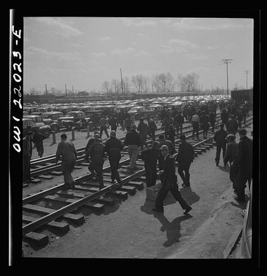 Photo:Baltimore Maryland Bethlehem-Fairfield Shipyard Workers 1943