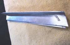 Austin Healey 100-6 3000 RH (?) DOOR FINISHER SILL TRIM OEM embossed aluminum