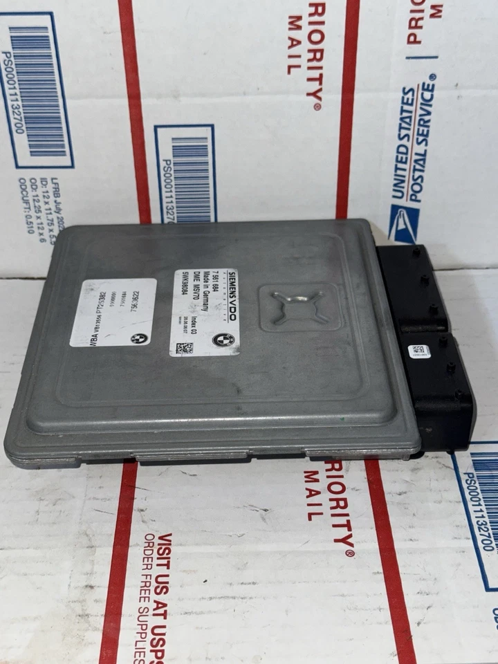 BMW 325i 330i 2006 2007 ordenador de motor 7561684 7563626 unidad de módulo de control ECU Foto 2 de 4