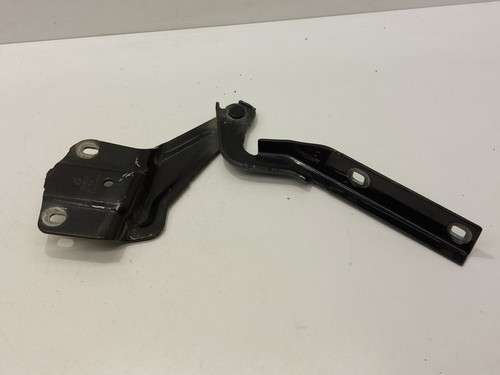 Volkswagen Jetta VI 2013 Linker Kotflügel Haubenscharnier 5C6823301