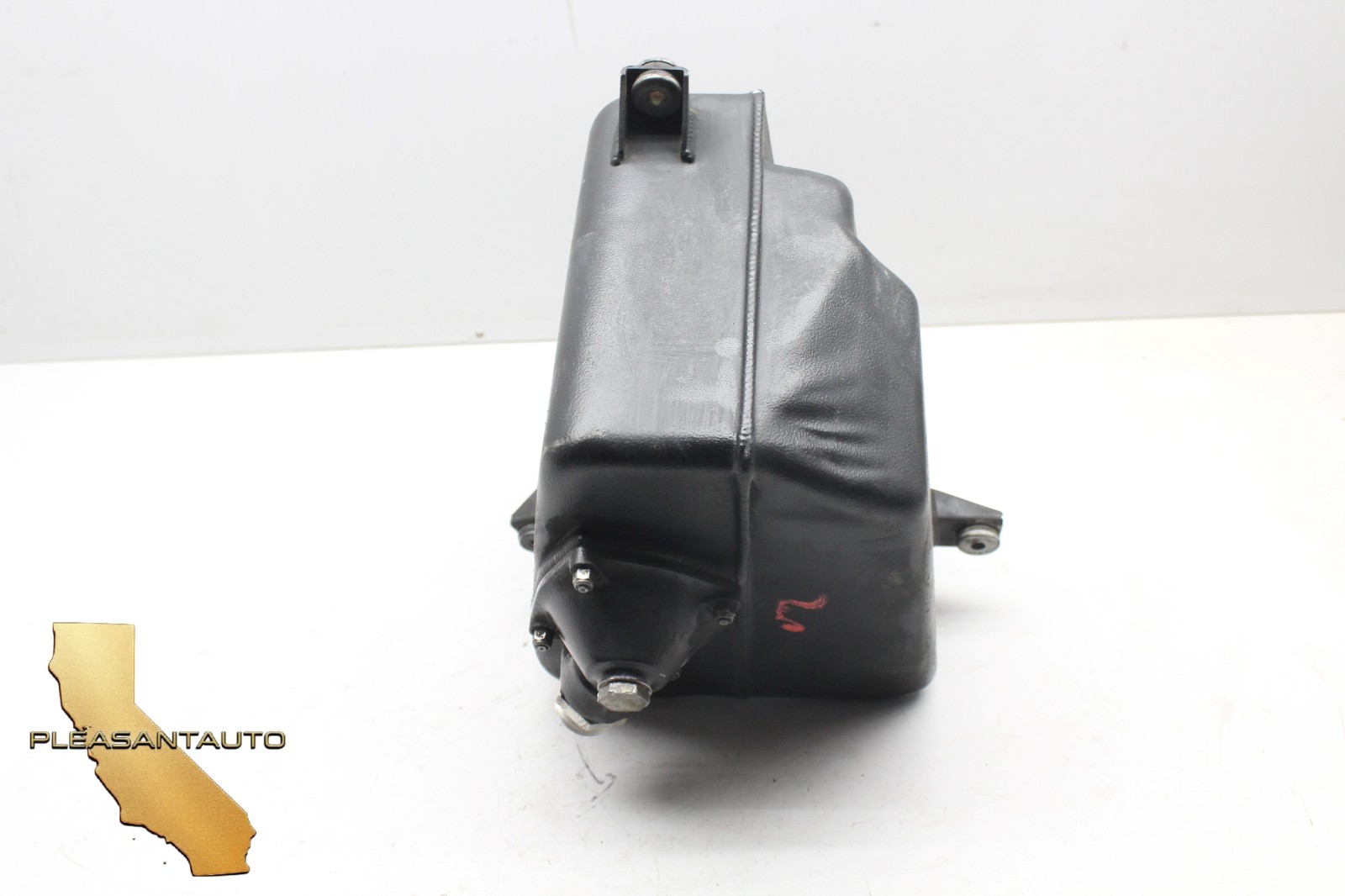 02-04 Maserati M138 4200 Coupe Spyder Cambiocorsa GranSport Engine Oil Tank OEM