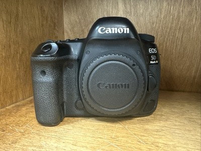 Canon EOS 5D Mark IV 30.4MP Digital SLR Camera with Body, Battery, and Charger