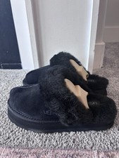NEW UGG Women's Black Suede Shearling Fur Trim Slip-On Slippers Size 7