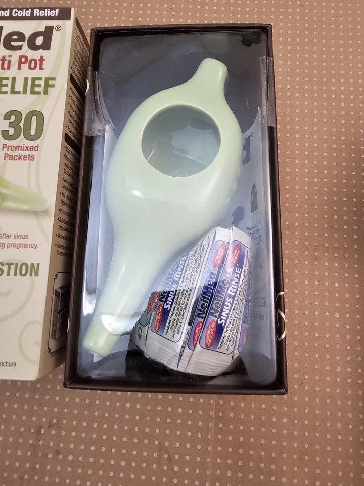 Neilmed Porcelain Neti Pot w/ 30 premixed packets EXP 2022 - Image 3 of 4