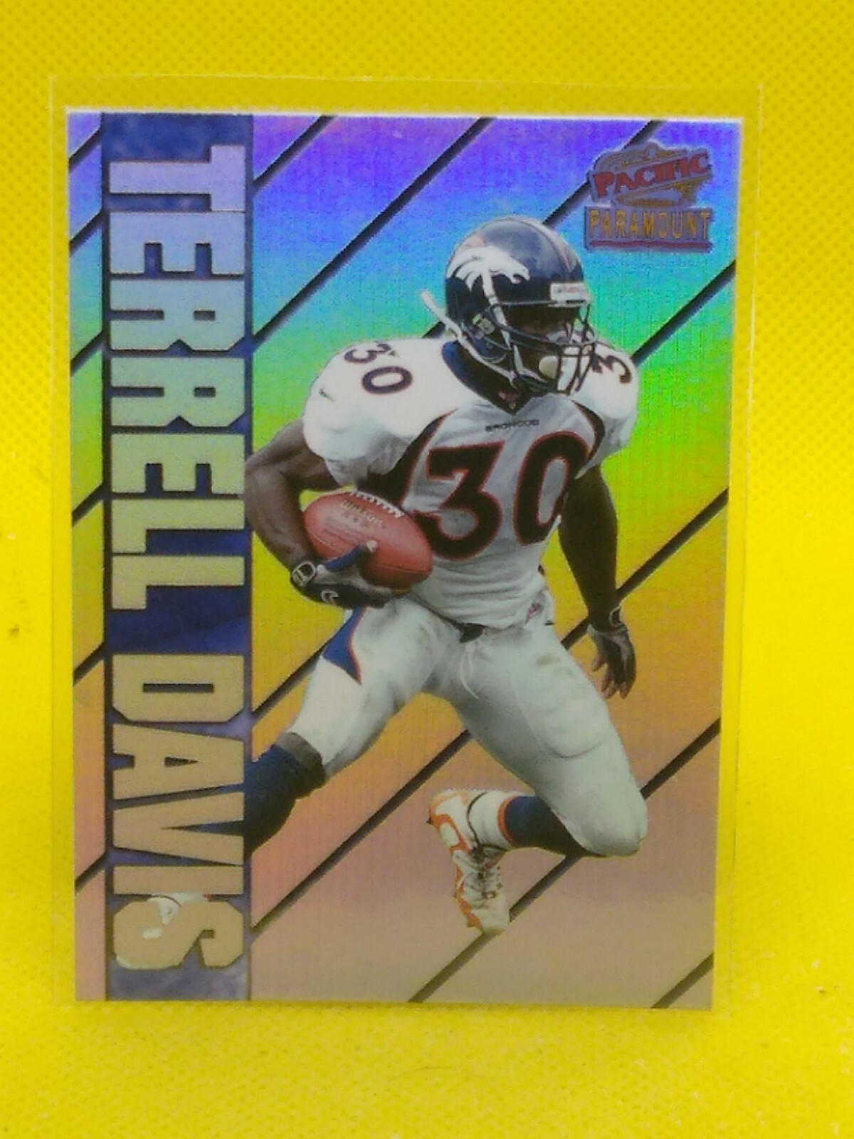 Terrell Davis 1998 Pacific Paramount PERSONAL BESTS #9