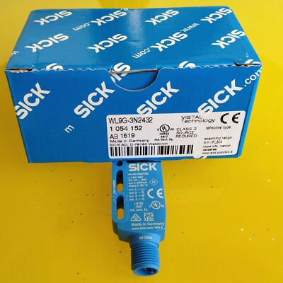 1PC New Sick WL9G-3N2432 Photoelectric Sensor WL9G3N2432 Expedited Shipping