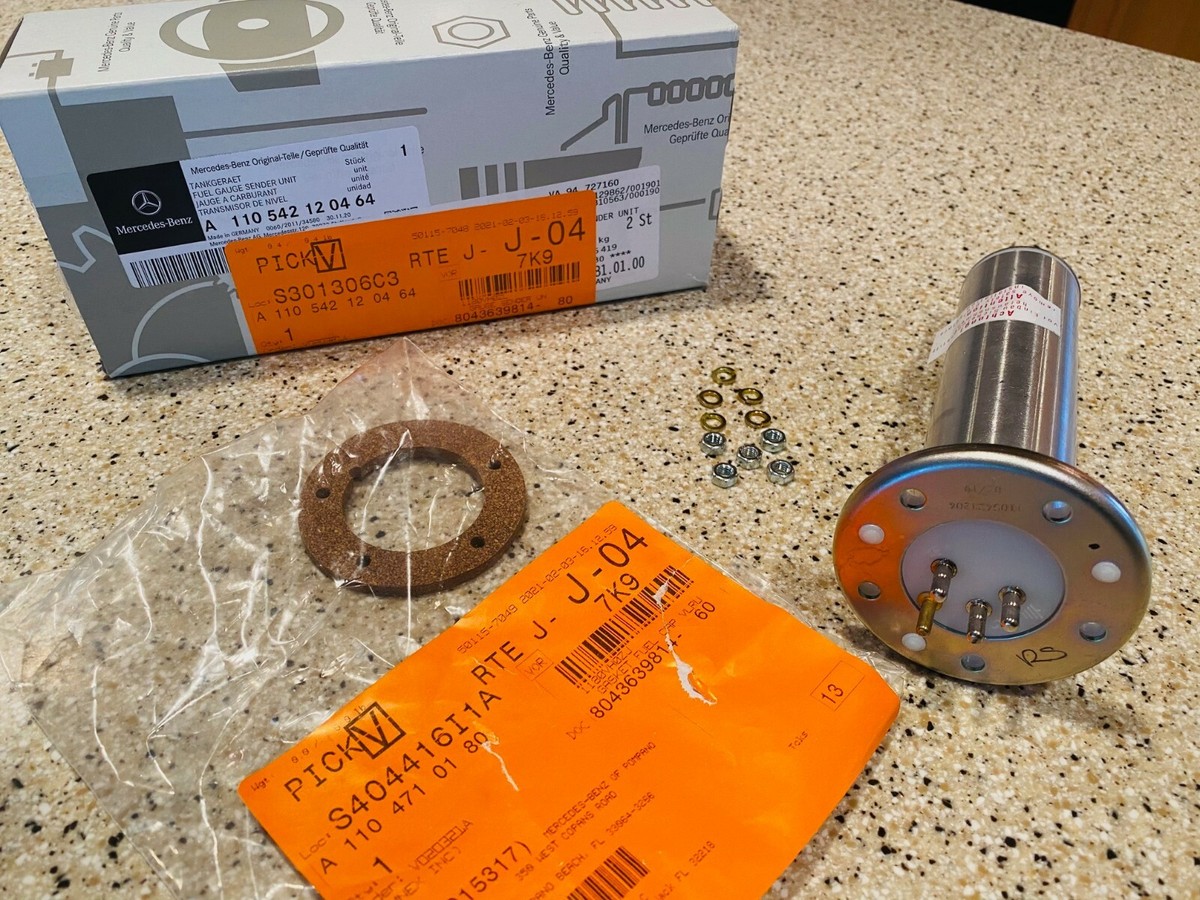 MERCEDES BENZ FUEL SENDING UNIT SET GENUINE W108 W109 W110