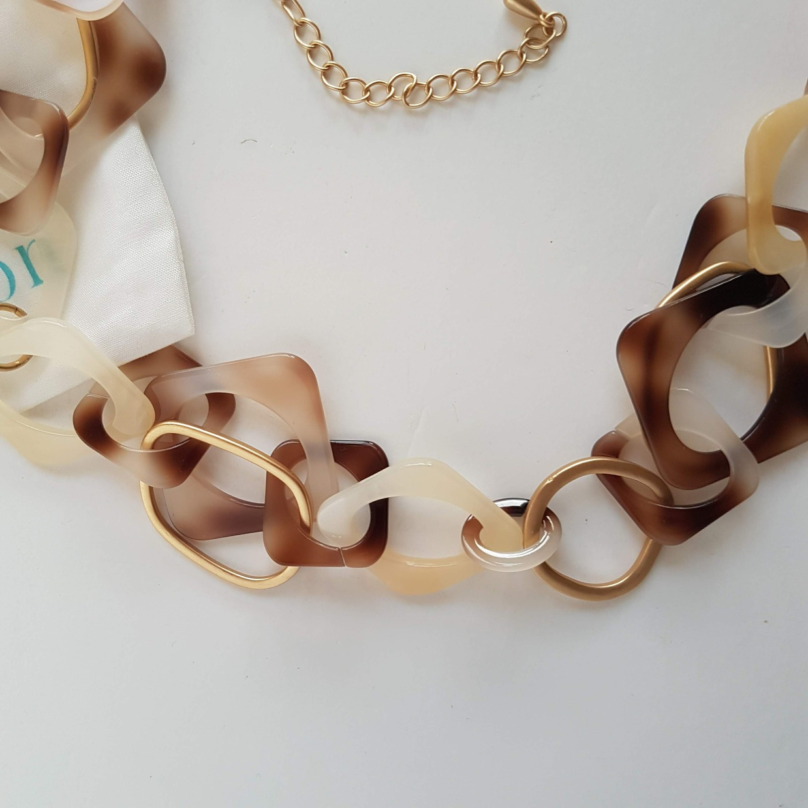 Blue Illusion TORTOISESHELL PATTERN NECKLACE Stat… - image 3