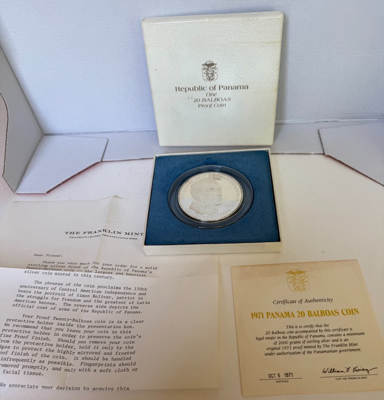 1971 Republic of Panama 20 Balboas Proof Coin with box and COA
