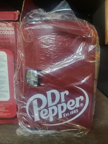 MIS135DRP DR. Pepper Mini Portable Compact Personal Fridge Cooler, 4 Liter NEW! - Picture 9 of 19