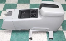08' AVALANCHE Gray Floor Center Console Leather Armrest Lid Cup Holders Assembly