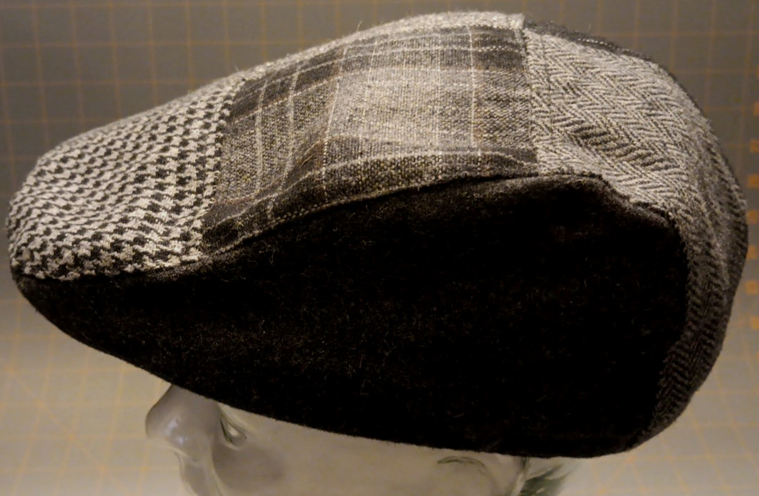 Men's M/L Grayscale Multi Patchwork Padded Lined … - image 4