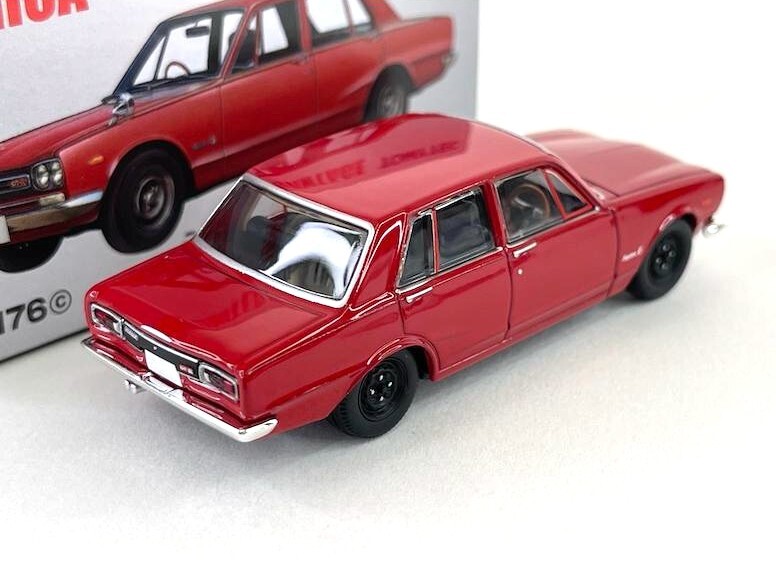 Tomica Limited Vintage LV-176c NISSAN SKYLINE 2000 GT-R 69