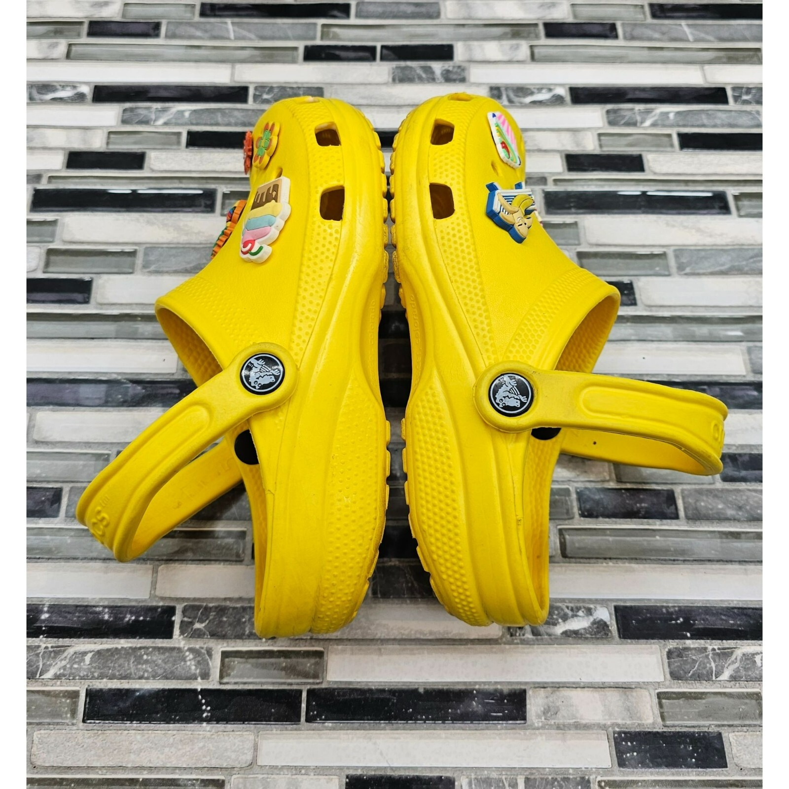 Crocs Classic Yellow Jibbitz Fresh Women's Clogs Size… Gem