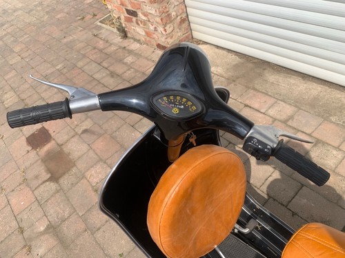 Vespa 150 VBB 1962 / 1964 - Piaggio Classic Scooters - Picture 14 of 20