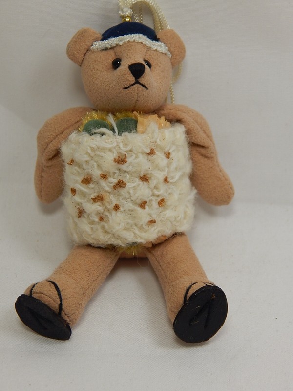 World of Miniature Bears #1144 By Theresa Yang  4"  Spicy Roll  Closing