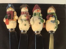 Set of 4 Snowman Butter Or Cheese Spread Knives - Stainless Steel
