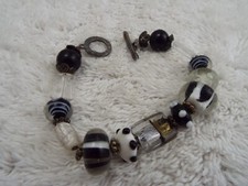 Black White Glass Bead Bracelet