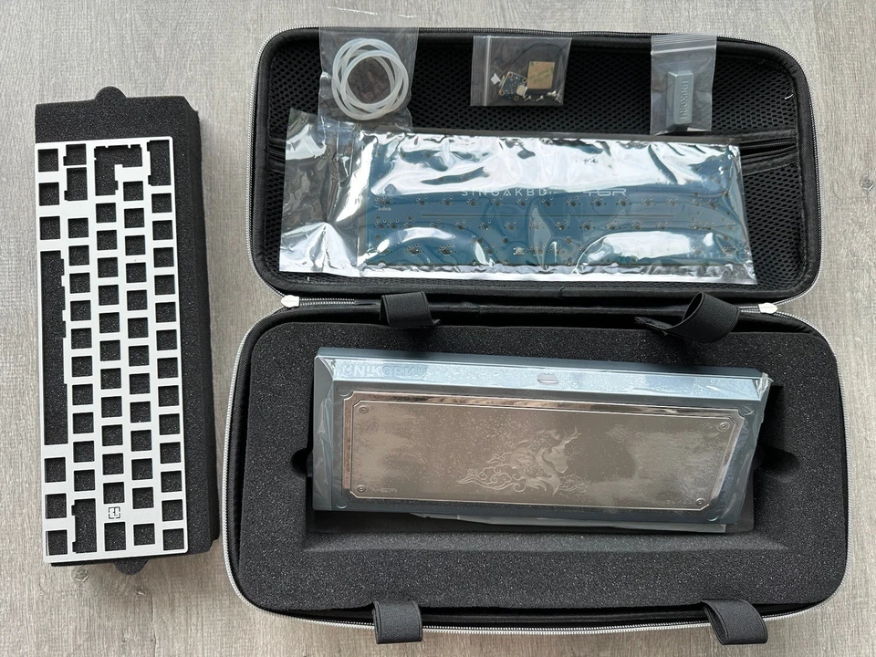 Kalam Unicorn 60% Endgame Keyboard (Blue HK Unikorn)  - Image 2 of 4