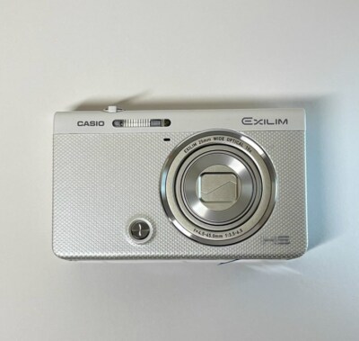 CASIO EX-ZR70 HIGH SPEED EXILIM Digital Camera Selfie Tilt