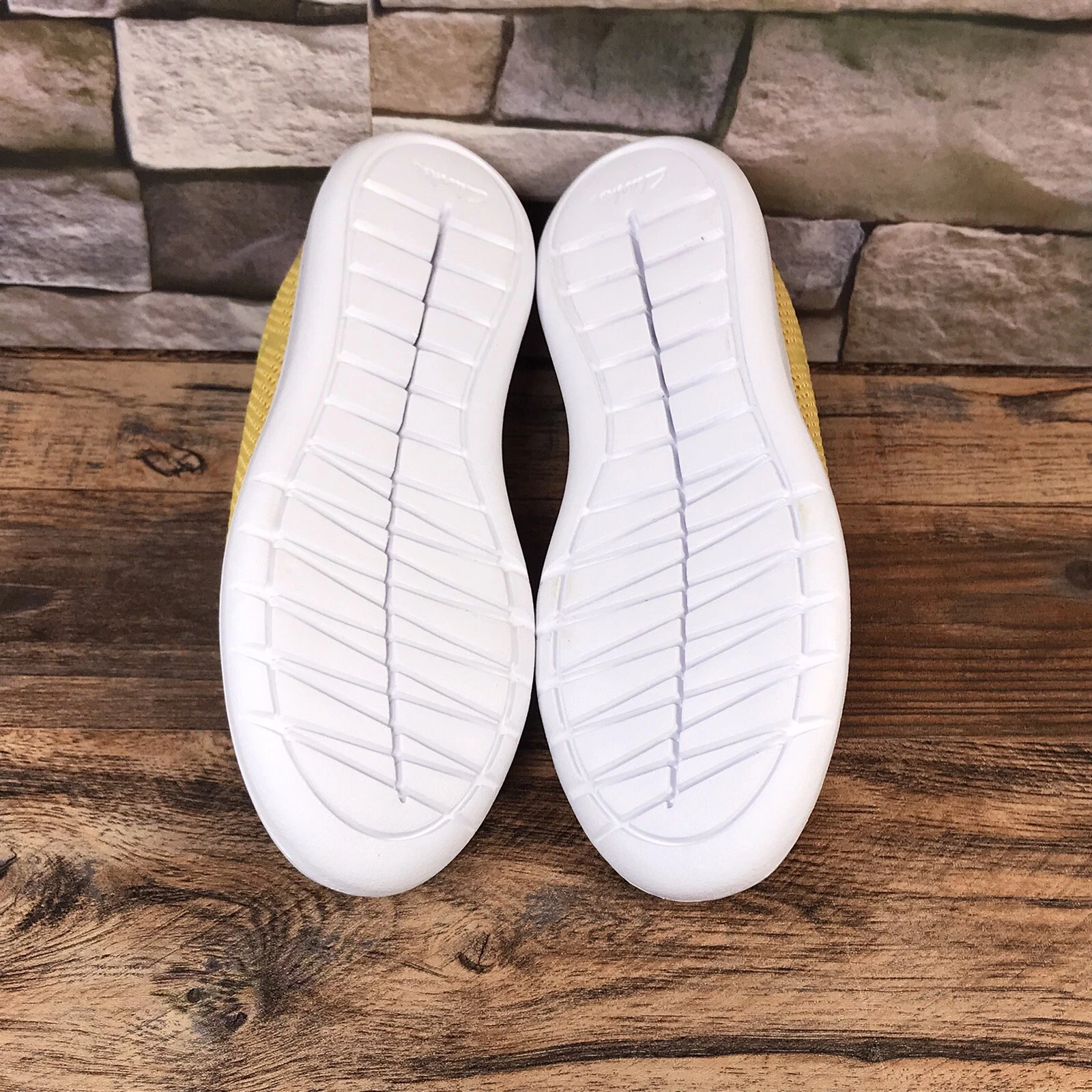 Scarpe da ginnastica Clarks Scape Soar per bambini gialle sintetiche UK 1 vestibilità F EU 33