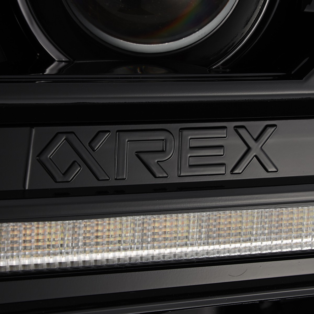 For 11-20 Toyota Sienna Projector LUXX-Series Headlights