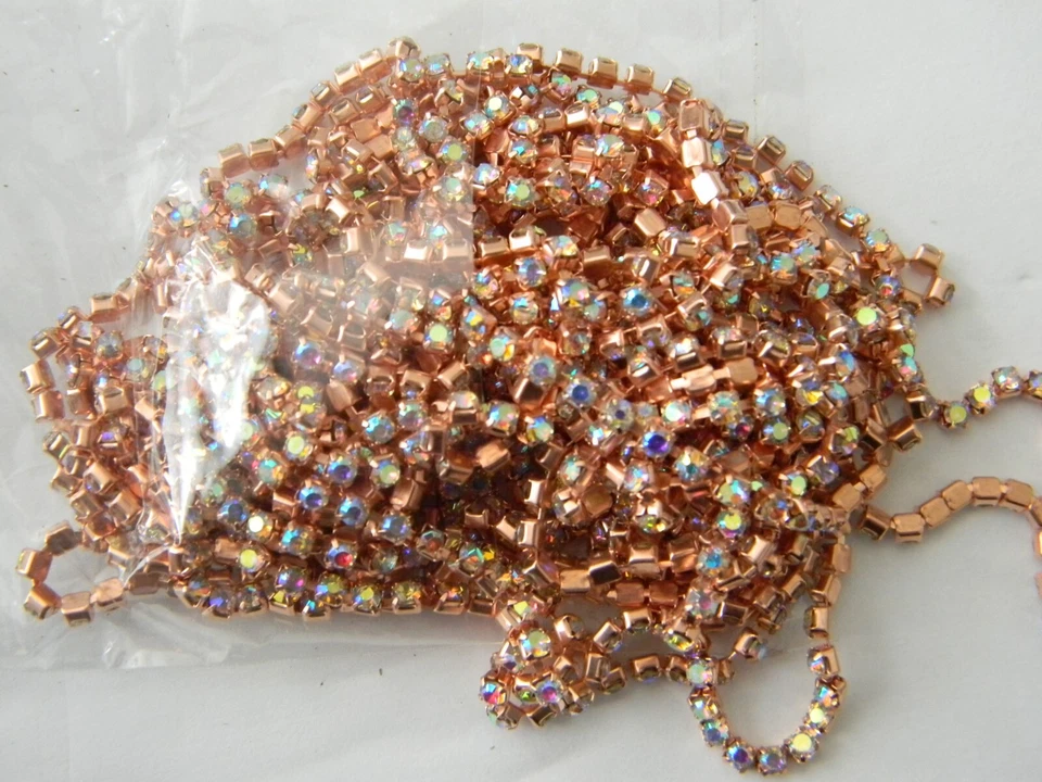 Cadena de copa de diamantes de imitación AB transparente, diamantes de imitación transparentes en montura de oro rosa, cadena de 3 mm Foto 3 de 4