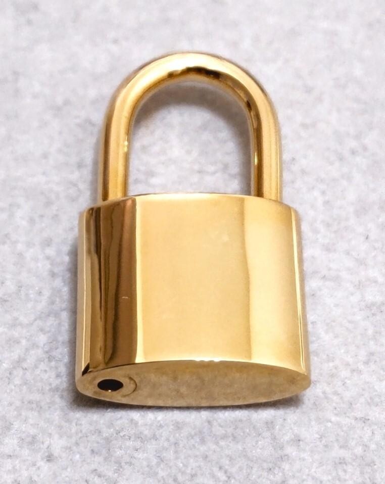 GIVENCHY キーリング パッドロック GOLDEN YELLOW GIVENCHY padlock keyring in metal in - golden yellow