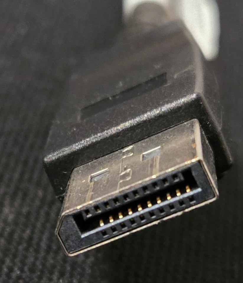 Lenovo DisplayPort to Single-Link DVI-D Cable Adapter 43N9159 43N9160 45J7915 - Image 2 of 4