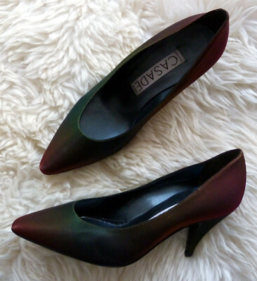sehr schöne CASADEI Textil PUMPS innen & Sohle Leder changierend Gr 37