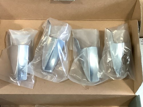 NEW 4 DOORS HONDA CR-V 2007-2011 CHROME DOOR HANDLE COVERS, NO PASSENGER KEYHOLE - Picture 4 of 6