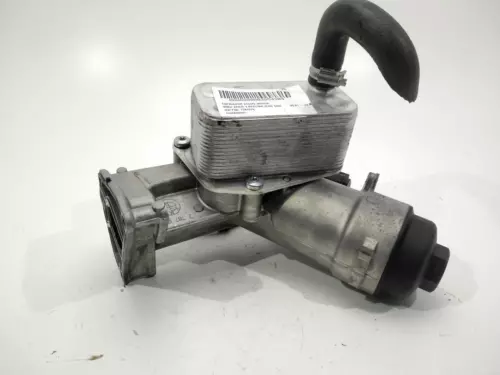 7787072 Enfriador Aceite Motor para BMW SERIE 3 BERLINA (E46) 320d 2001 2854904 - Picture 1 of 10