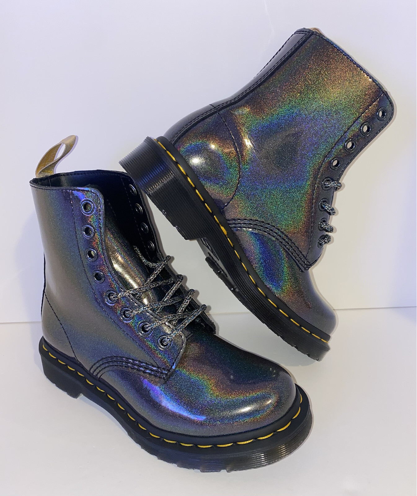 Women's Dr. Martens Vegan 1460 Pascal 