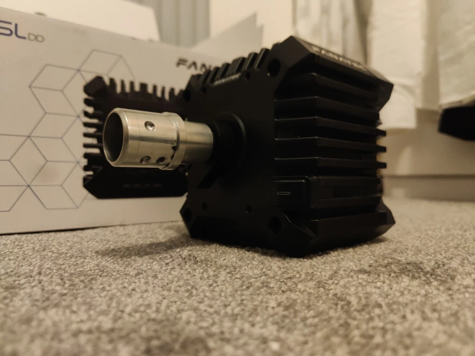 Fanatec CSL DD 8NM Boost Wheel Base 180W PSU Compatible with PC Xbox - Image 3 of 4