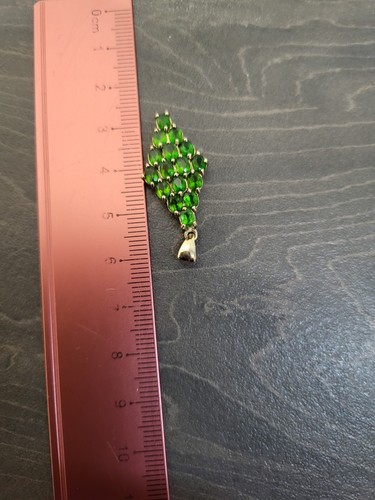 Solid Gold Emerald Pendant Diopside Height 35mm Rare Vintage Collectable 2.47g - Picture 12 of 12