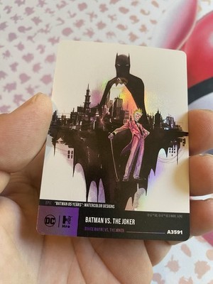 Official DC - Batman 85 Years: Water Color Designs Batman V The Joker Holo Epic