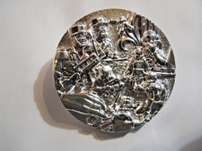 RARE INSIGNE LEGION ETRANGERE PARACHUTISTES 2° REP (VARIANTE ARGENTE) DOS GRAVE