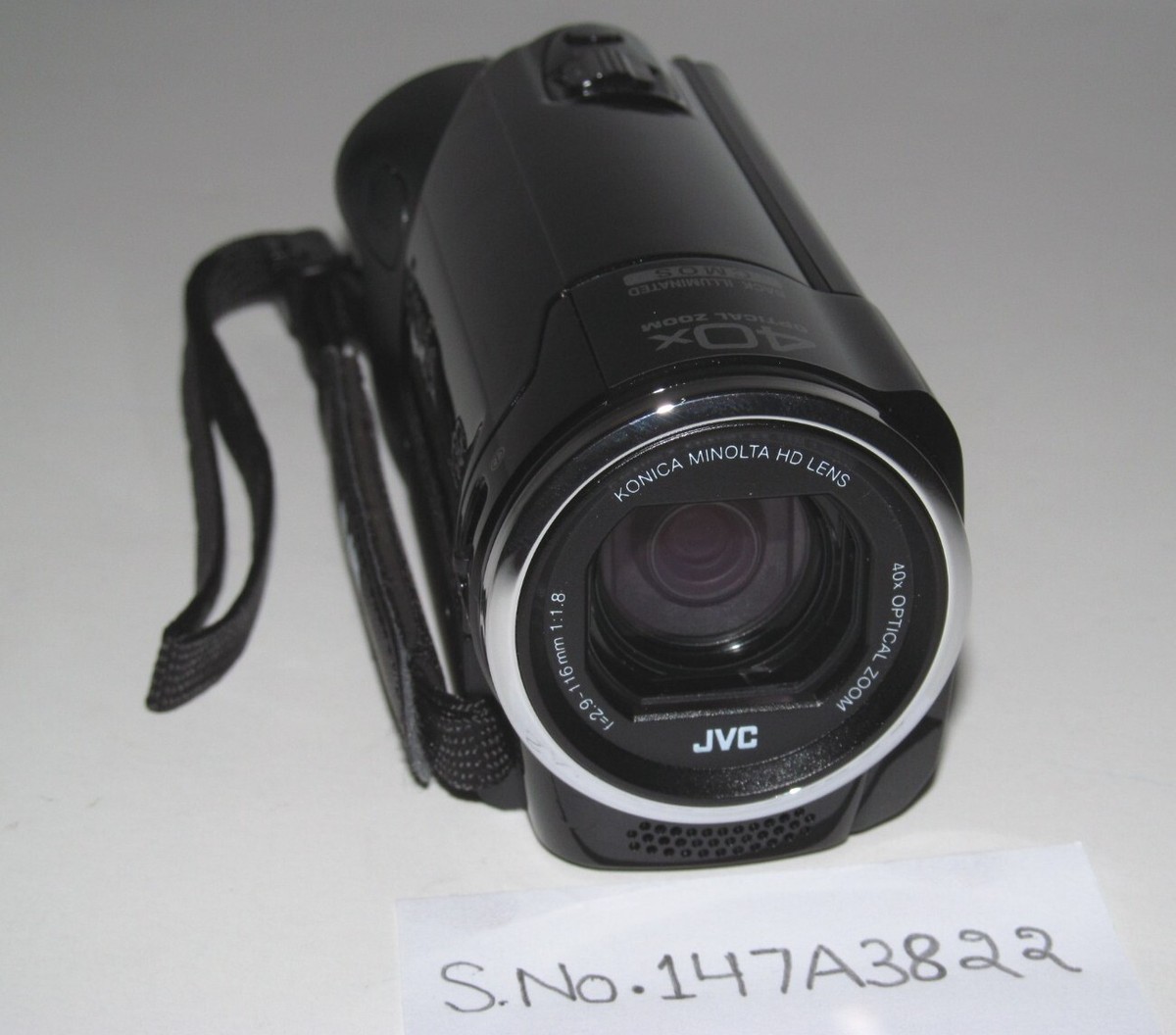 JVC EVERIO GZ-HM40 Full HD 40x Flash Camcorder Black & 32GB JVC EVERIO GZ-HM40 Full HD 40x Flash Camcorder Black & 32GB