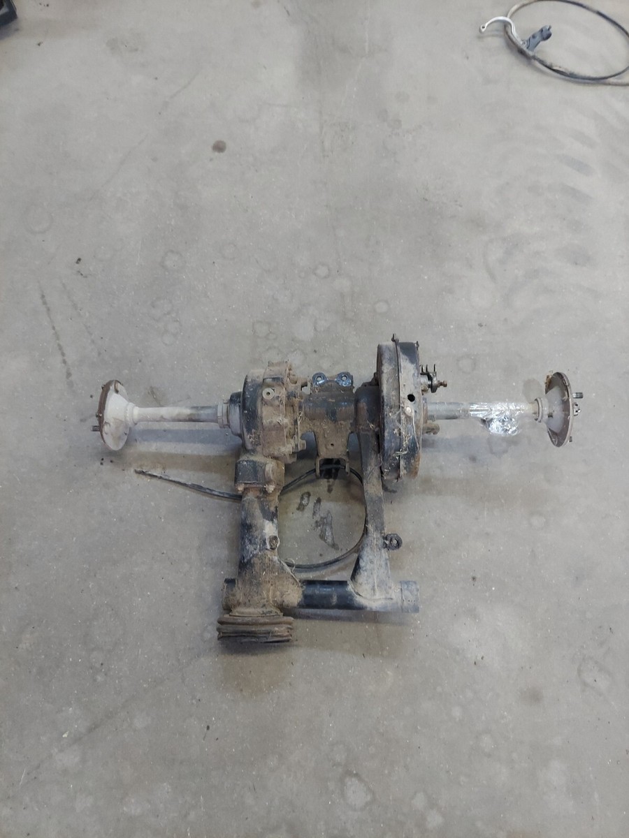 バブリアボディ 1985 84-85 Yamaha 225dx Tri Moto Rear End Axle Differential Swing