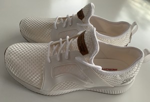 bobs sport skechers memory foam