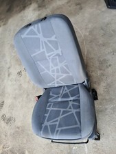 Ford Tourneo Connect Fahrersitz Sitz vorne links VL