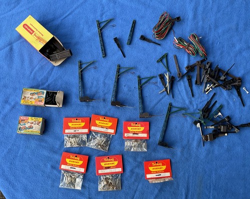 1970s Tri-Ang Railways HO scale Overhead Lines, Parts Mixed lot as found.
