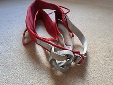 Petzl Sama climbing harness -