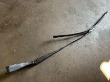 MERCEDES-BENZ C W205 Scheibenwischerfuß AL231 W000051783 2.20 Diesel 35568277