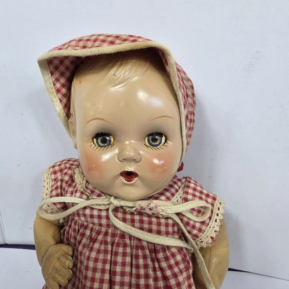 Muñeca bebé Betsy Wetsy mediados de los años 40 con traje original Foto 2 de 4