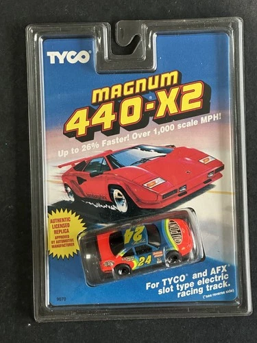 TYCO Magnum 440 X2 Jeff Gordon Dupont #24 NASACR HO Slot Car 9070