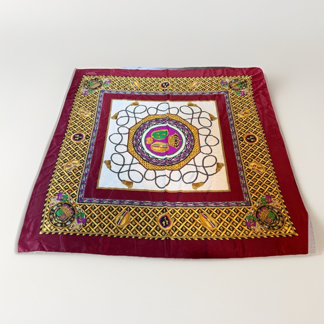 Vintage HERMÈS Paris Silk Scarf – Made for CELINE – Luxury 90's Natural World